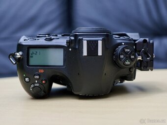 NIKON D850 + NIKON MB-D18 + Arca Swiss PLNMBD18 - 3