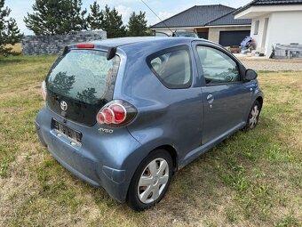 Toyota Aygo 1.0i - 3