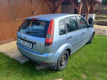 Ford fiesta - 3