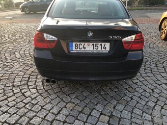 Bmw e90 330i - 3