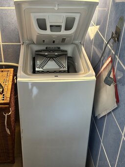 Pračka s horním plněním Whirlpool AWE 60410 - 3