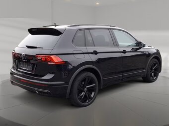 VW Tiguan 4Motion DSG R-Line VIRTUAL IQ LIGHT KAMERA TAŽNÉ - 3