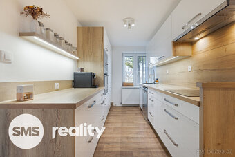 Výjimečný byt 4+1 se zahradou - 3