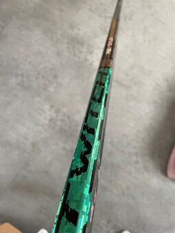 Hokejka Bauer Twitch P92 / 70 Flex levá - 3