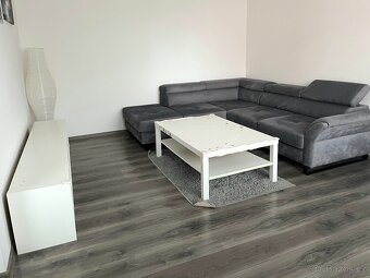 Pronájem bytu 3+1 ve Vizovicich - 3