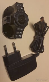 KAMERA, AUTOKAMERA, nahrává na SD - paměťovou kartu, noční - 3
