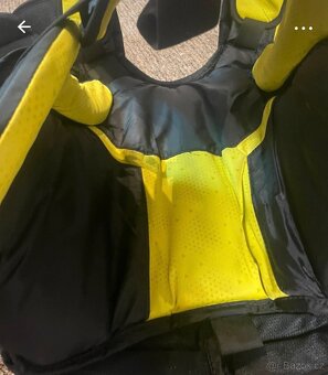 Brankářská vesta - 3