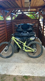 Canyon Spectral CF8 (2023) - 3