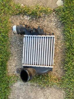 Díly GOLF 4 AXR / ARL - 3