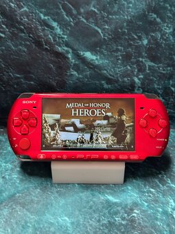 Červené PSP 3000 – TOP stav (A+) | Kompletní balení - 3