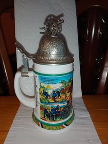 Krásný,starý, skleněný korbel s vojenským motivem - 3