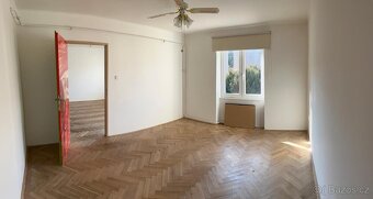 2+1, klidná lokalita Benešov-Ladova 64000 Kč/m^2 vč. sklepa - 3