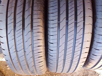 215/60/17 100v Goodyear - letní pneu 4ks - 3