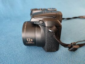 DIGITAL CAMERA FUJIFILM FINEPIX S 1500 s pouzdrem. - 3