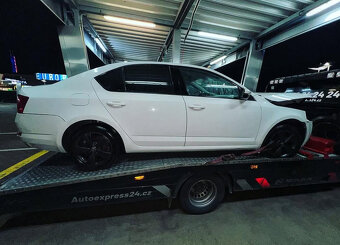 Vůz na náhradní díly Škoda Octavia 3 sedan 2013 CKF PFL LF9E - 3