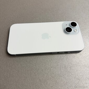 Modrý iPhone 15 128GB, jako nový, 12 měsíců záruka - 3