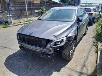 Volvo V60 2,0d CROSS COUNTRY - 3