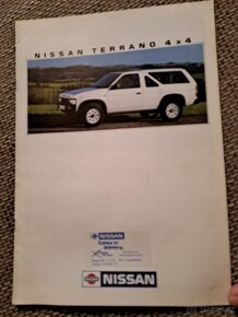 Prodám dobové prospekty Nissan Mazda Hyundai - 3