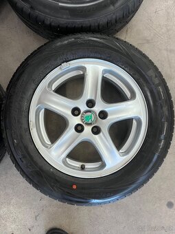 Prodám alu kola Škoda – pneu 195/65 R15 - 3