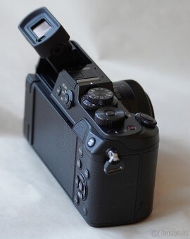 Panasonic Lumix DMC-GX8 + Panasonic Lumix G Vario 12-32 mm f - 3
