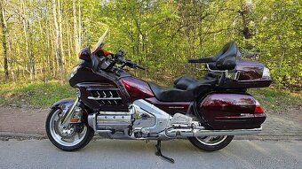 Honda Goldwing GL 1800 - 3