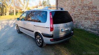 Citroën C8 2,0i SX 7 Míst, tažné, STK na 2 roky - 3