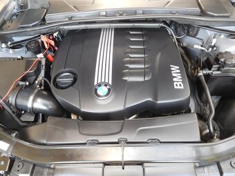 BMW E90 LCí Facelift r.v. 2011 - 3
