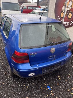 Volkswagen Golf IV - 3