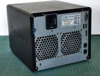 Synology DS508 – NAS server 5 disků - 3