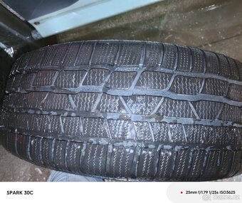5x112r17 zánovní zimní pneu - 3