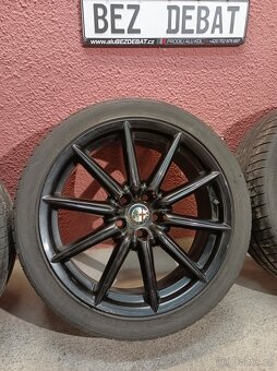 Alu kola Alfa Romeo TI edice 19" lesklá černá - 3