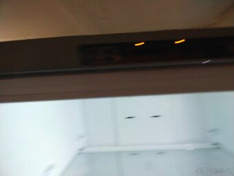 Prodám VELKOU plne funkční lednici zn. WHIRLPOOL-DOVEZU----- - 3