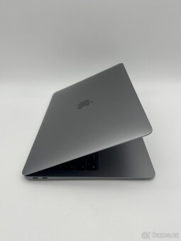 MacBook Air 13" M1 8/256GB Space Gray + ZÁRUKA - 3