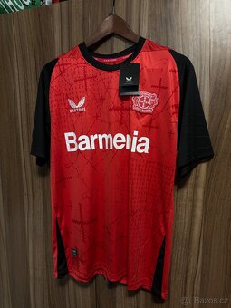 Bayer Leverkussen domácí dres 2024/2025 Frimpong 10 - 3
