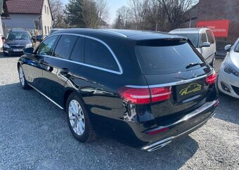 Mercedes-Benz Třídy E 220D nafta automat 143 kw - 3