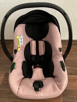 Velmi pěkné růžové vajíčko + základna IsoFix Avional Cosmo - 3