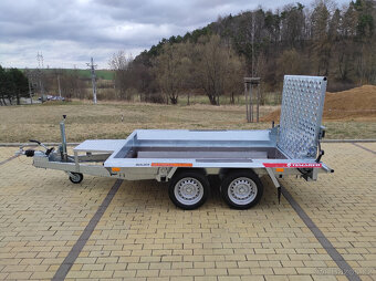 Vlek na bagr, plocha 265x150cm, 2700/520kg, rampa, 130 km - 3