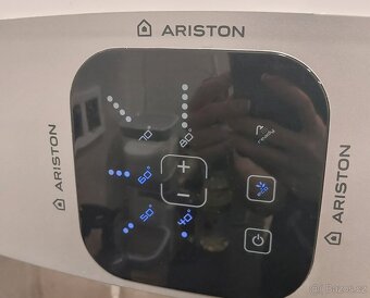 Bojler ARISTON - 3