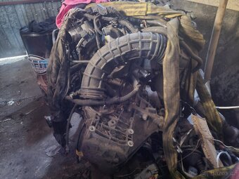 Kompletní motor s převodovkou 1.6 CRDi D4FB 94KW - 3