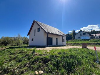 Novostavba. R.D.  Smržovka ,Malostranská ulice - 3