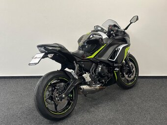 Kawasaki Ninja 650 - 3