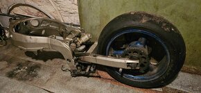 Kawasaki ZX-6R rok 1998 - 2002 dily a CZ TP - 3