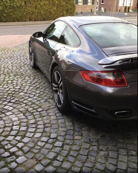 Porsche 911 Turbo 997.1 s legendárním Mezger motorem - 3