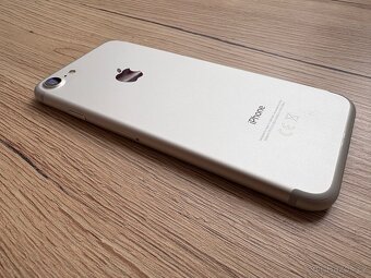 iPhone 7, 32GB, stříbrný - 3