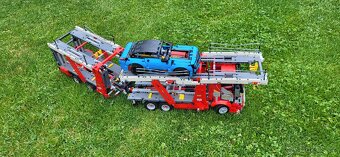 Lego. Technic 42098 - 3