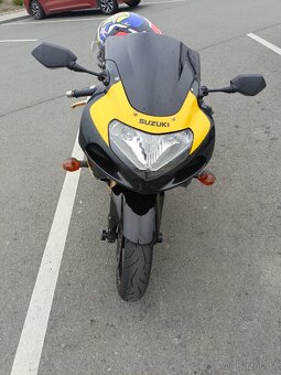 Suzuki GSX-R 1000 - 3