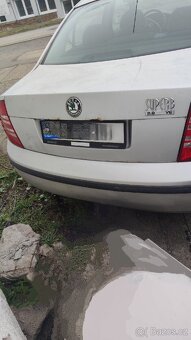 Prodám Škoda Superb 2.8 V6 na ND nebo opravu. - 3