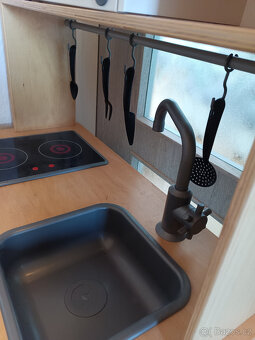 Ikea Duktig, kuchyňka na hraní - 3