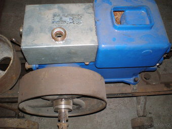 stabilní motor Sendlink,podvozek Benz - 3