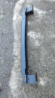 výztuha zadního nárazníku VW Arteon - 3